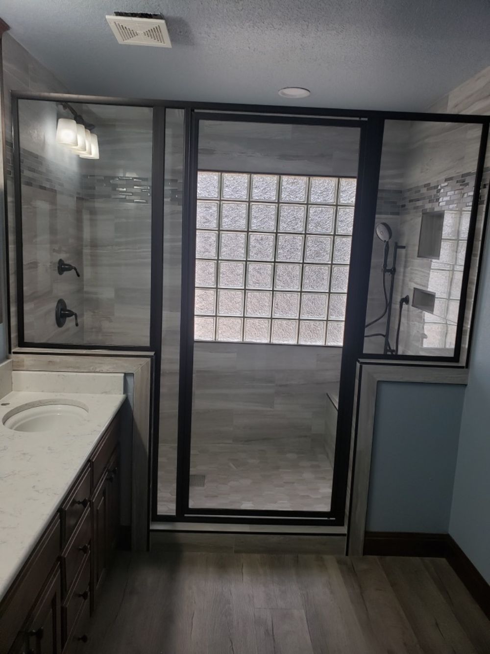 Custom Glass & Mirror