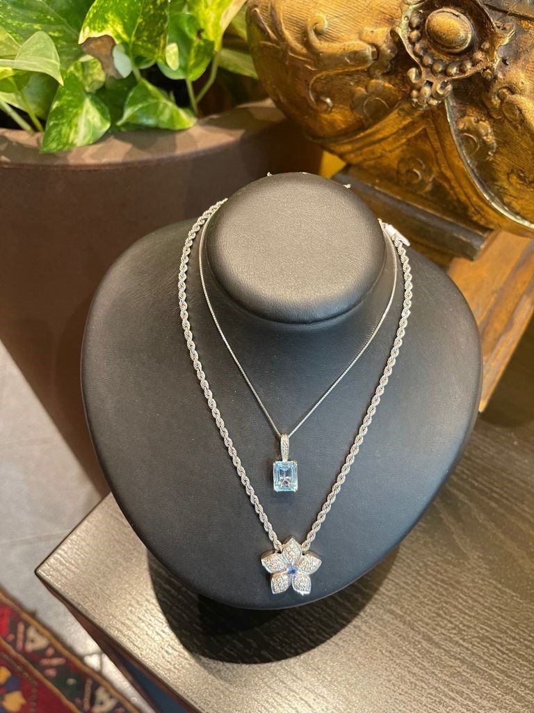 collane con ciondoli