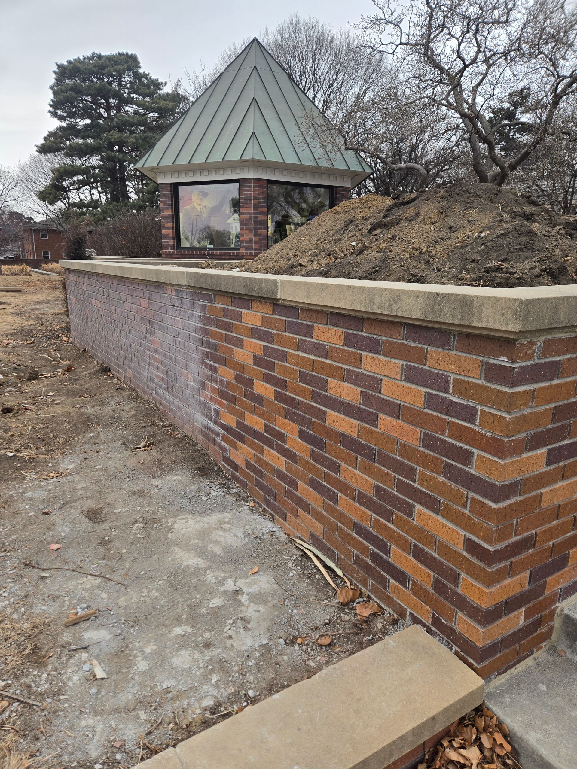 Brick retaining wall