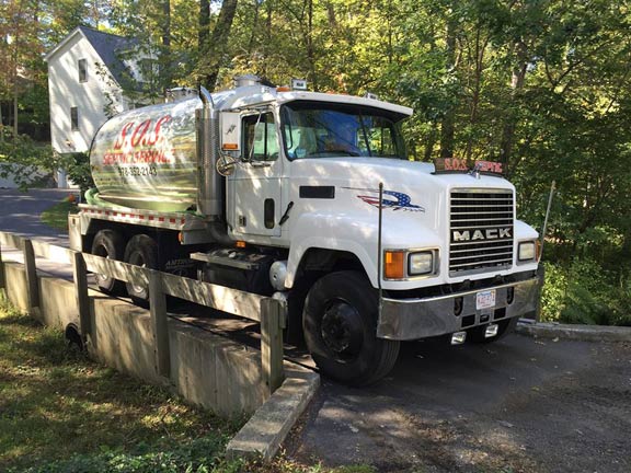 SOS truck | SOS Septic Service | Georgetown, MA