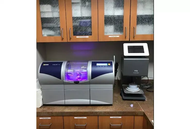 Del Mar Dental Arts modern dental equipment.