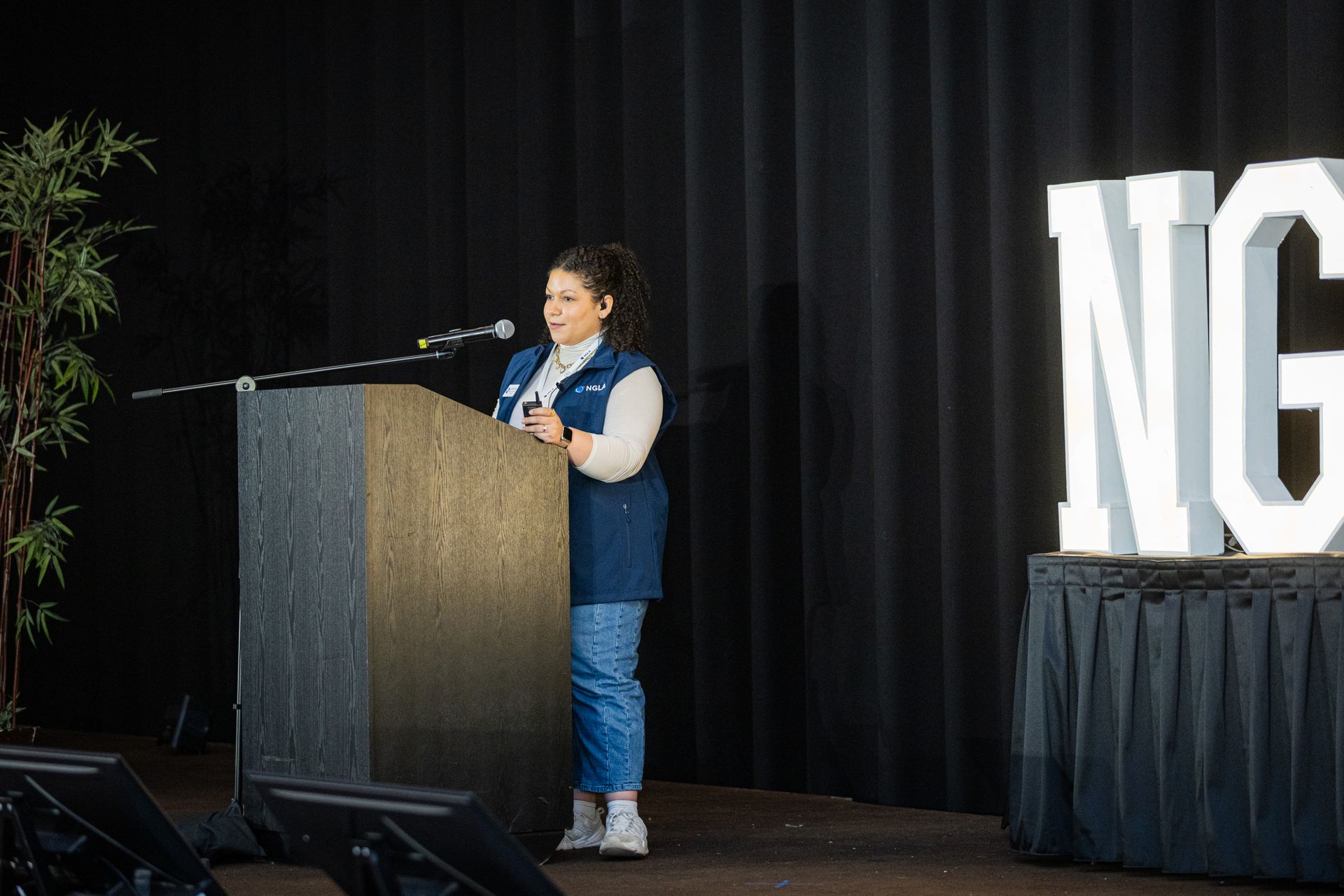 av production services