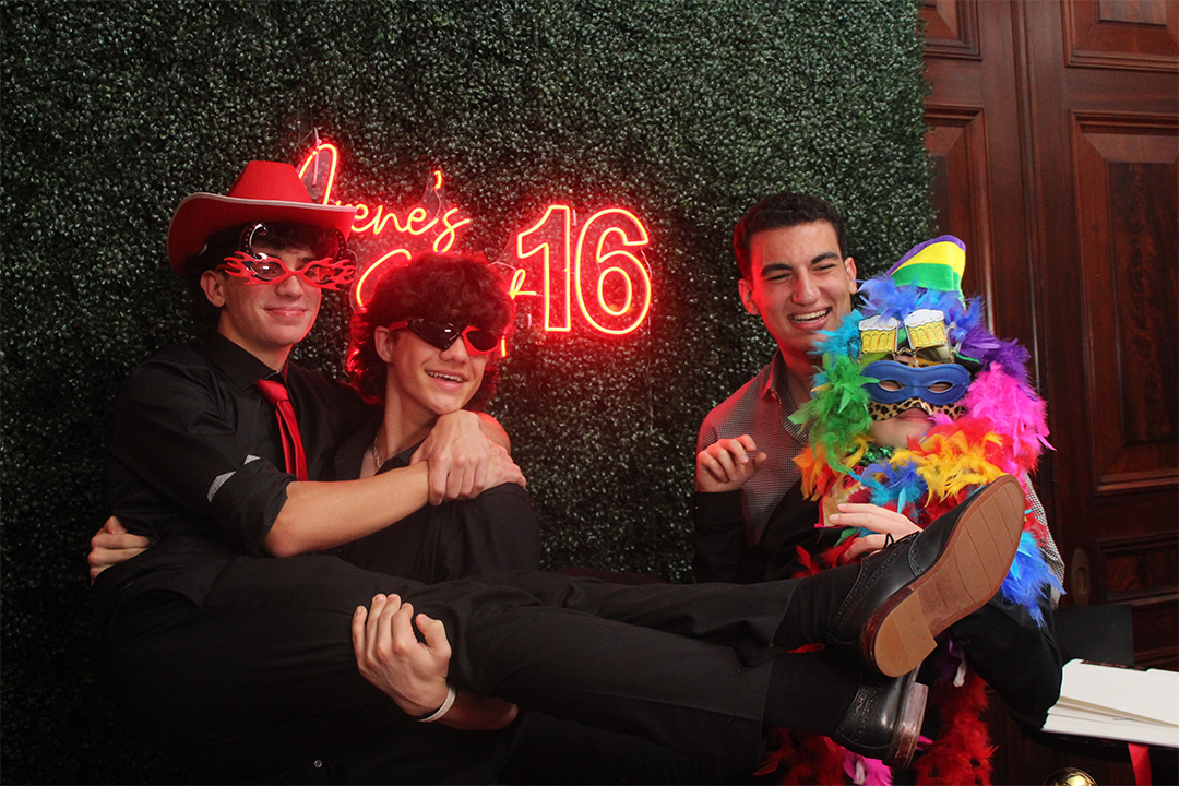 Sweet 16 Hedge Wall Photo Booth