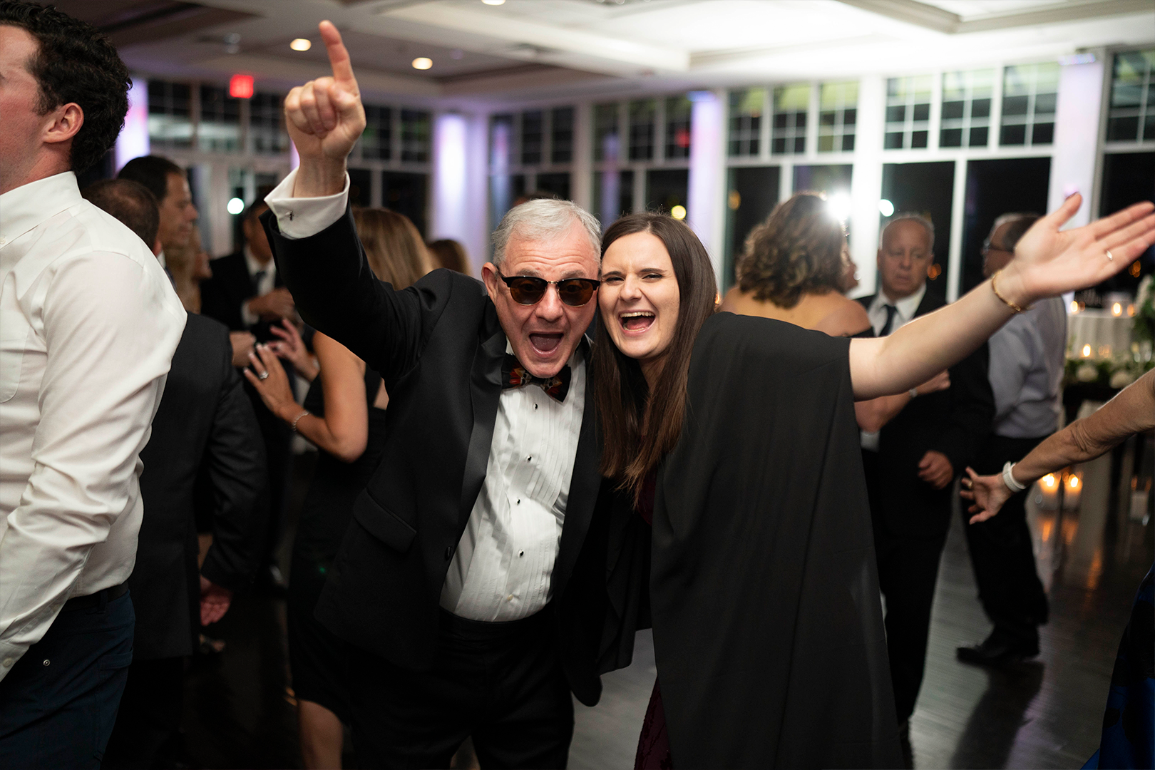 wedding guests dancing