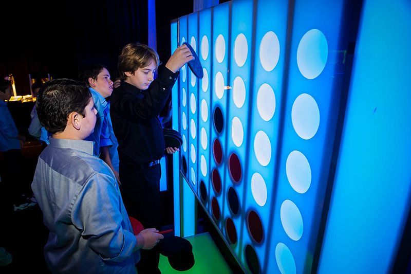 Giant LED Connect 4 Game. Giant LED Game