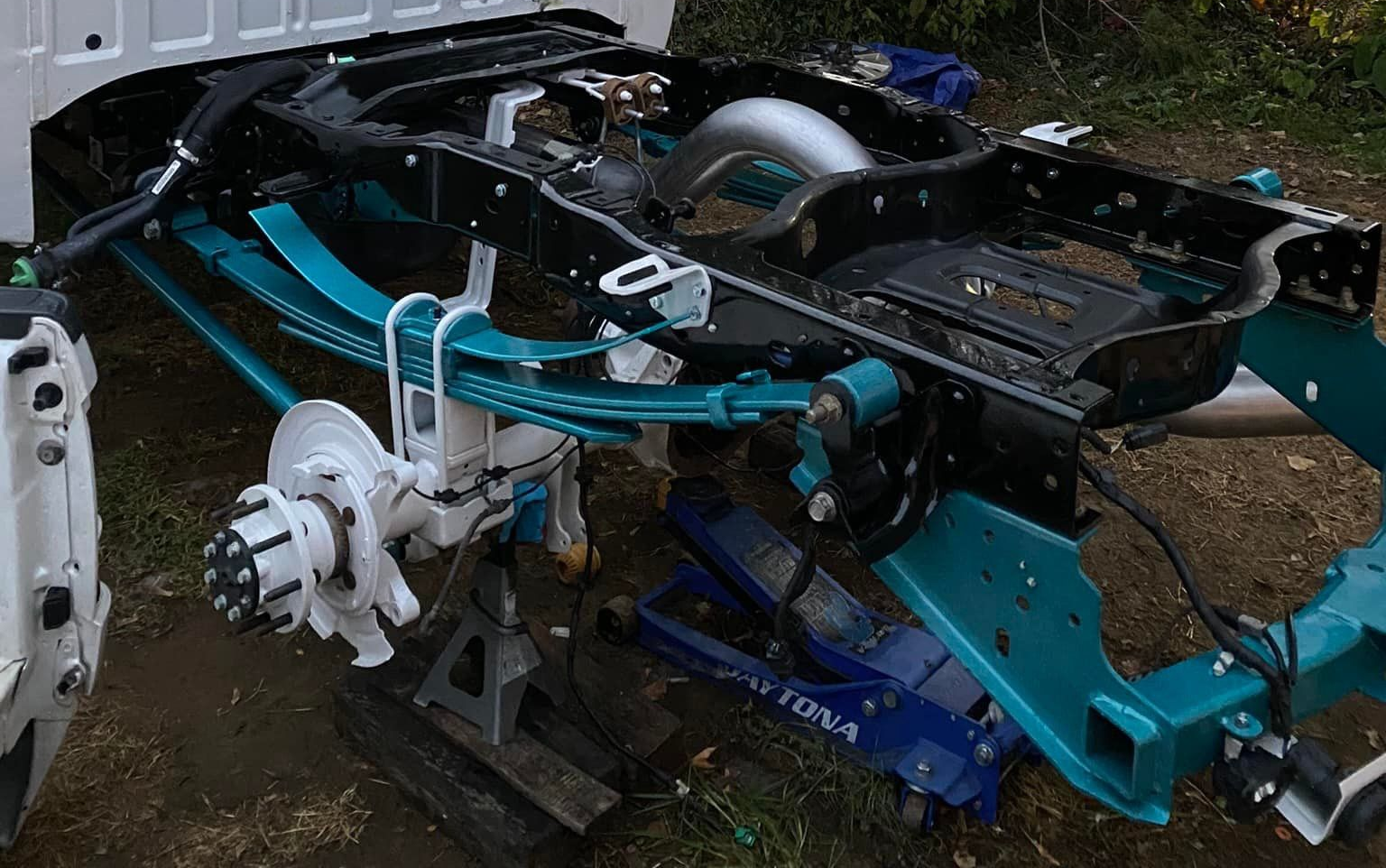 Complete coated truck underbid