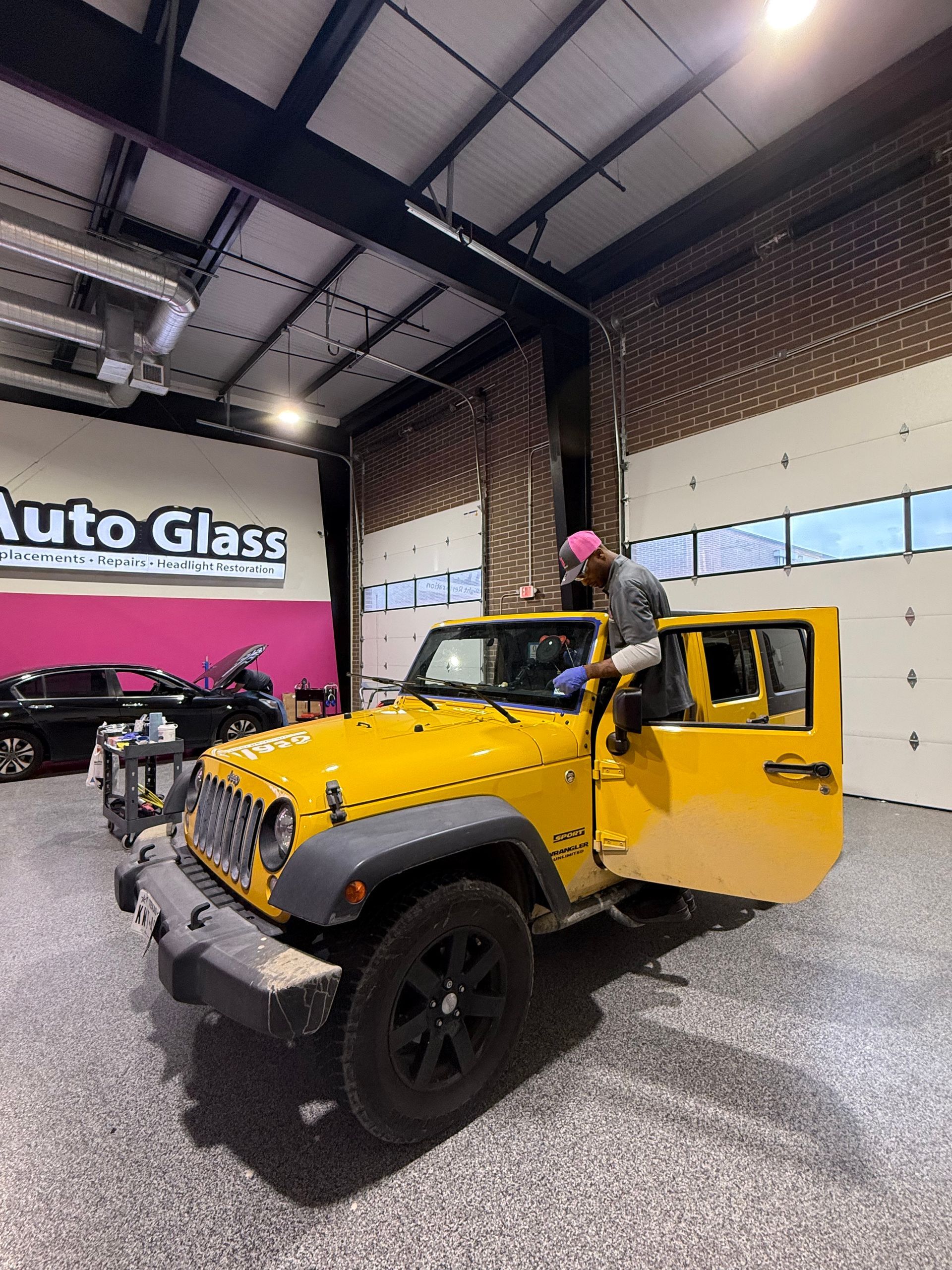 Auto glass repair & windshield replacement in North Charlotte Auto glass repair & windshield replacement in North Charlotte