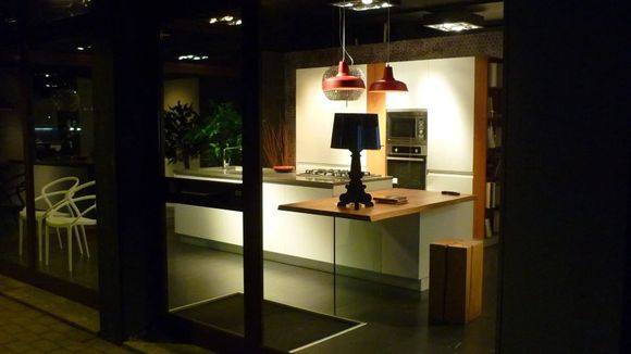 cucina in legno moderna