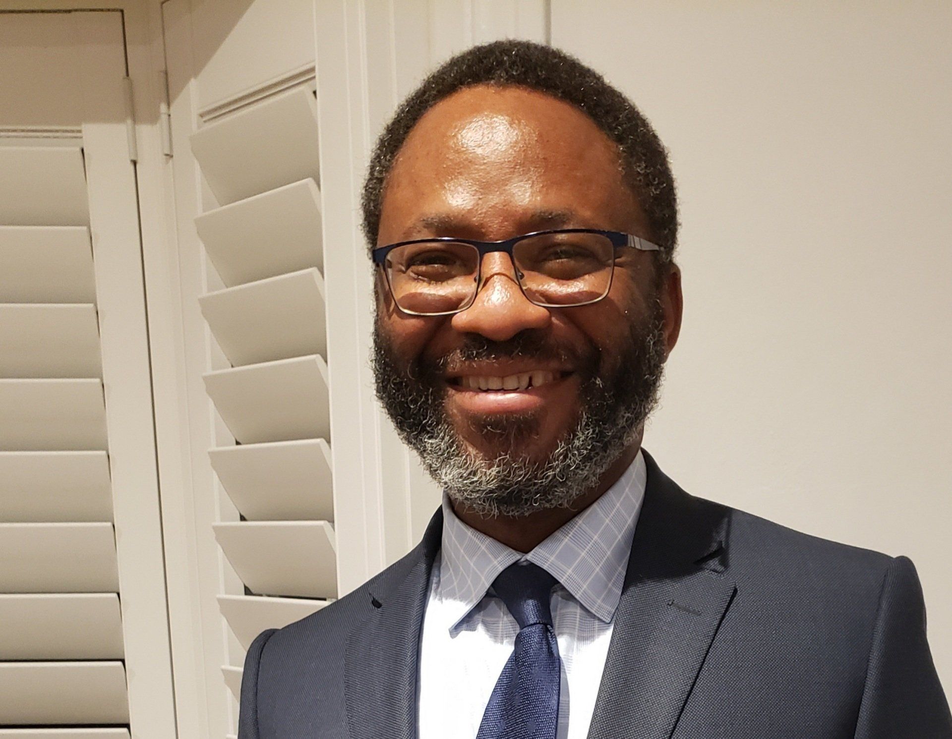 Attorney Talking to Client — Inglewood, CA — Law Office of Victor Moses