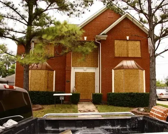 burst water pipe damage