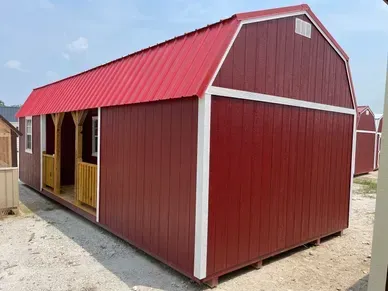 red lofted barn