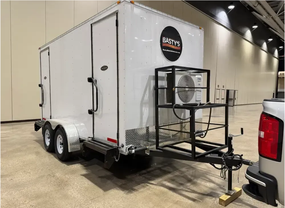 Mobile+Restroom+Units+gallery+01
