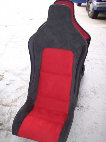 red and grey tall car seat