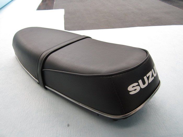 black suzuki seat