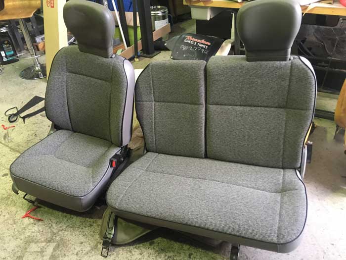 grey car seat set