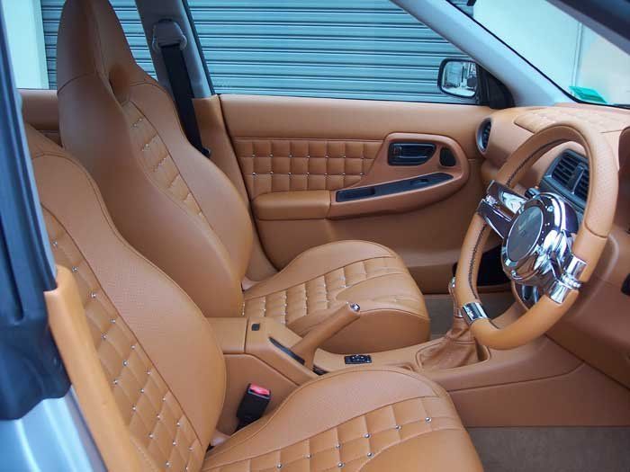 tan front seats with pattern
