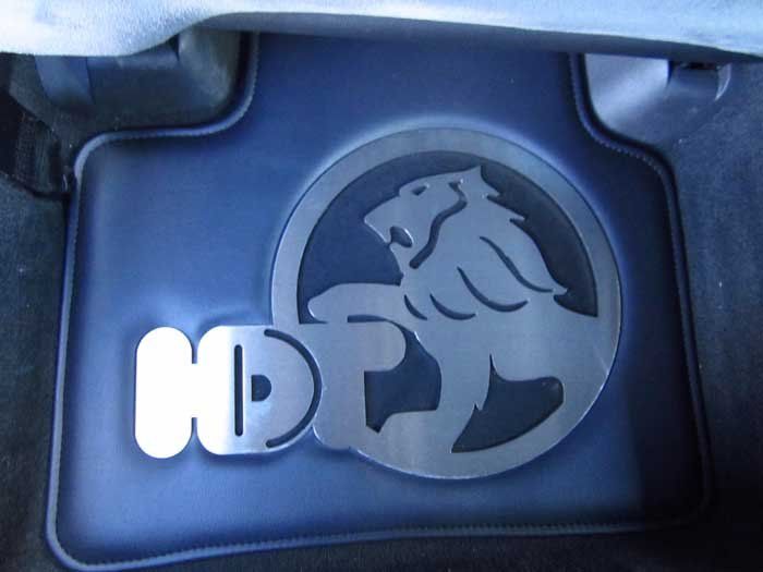 HDT logo with lion