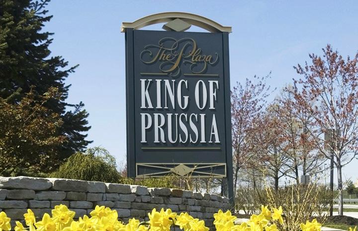 sign of The Plaza in King of Prussia