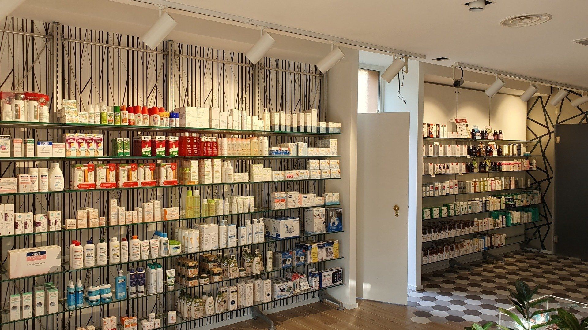 controparete in cartongesso a Bergamo presso attività commerciale