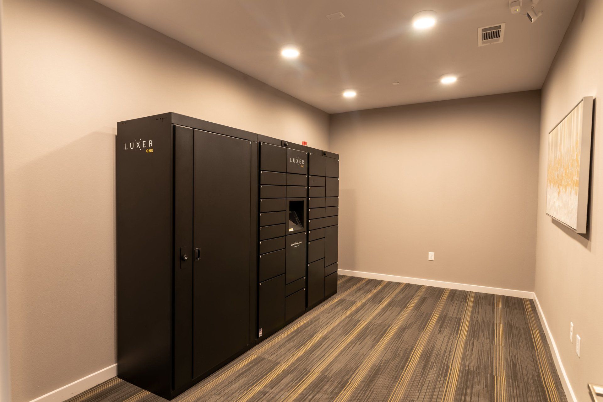 Haven at Liberty Hills | Mail Package Lockers