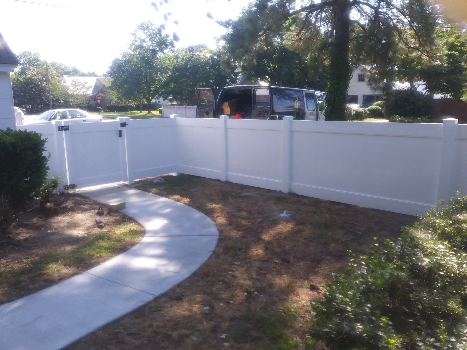 Custom Vinyl Fencing Vinyl Fence Installation Virginia