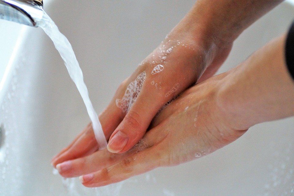 washing of hands is the first step on how to remove eyelash extensions at home