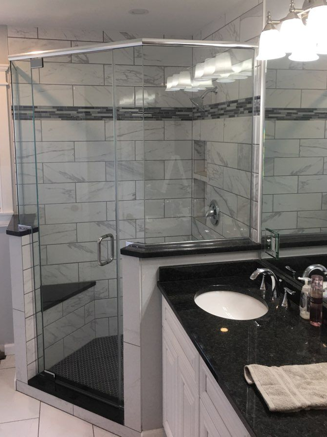 neo-angle shower door