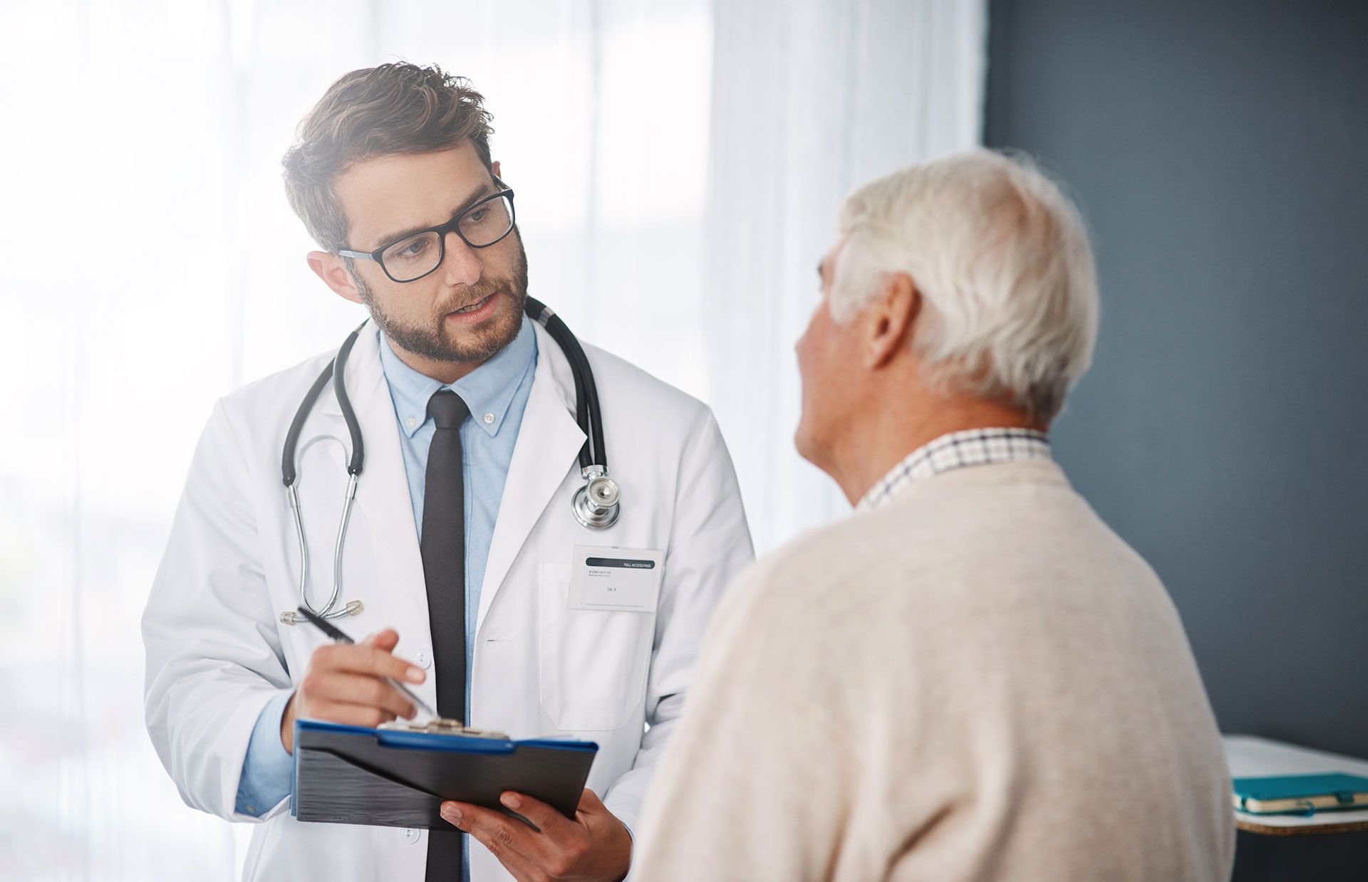 Why Working With a Local Medicare Agent Matters