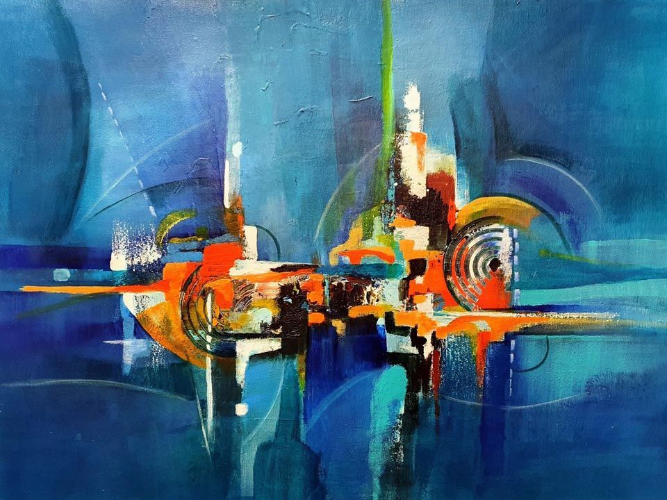 Ein blaues und orangefarbenes abstraktes Gemälde auf blauem Hintergrund.