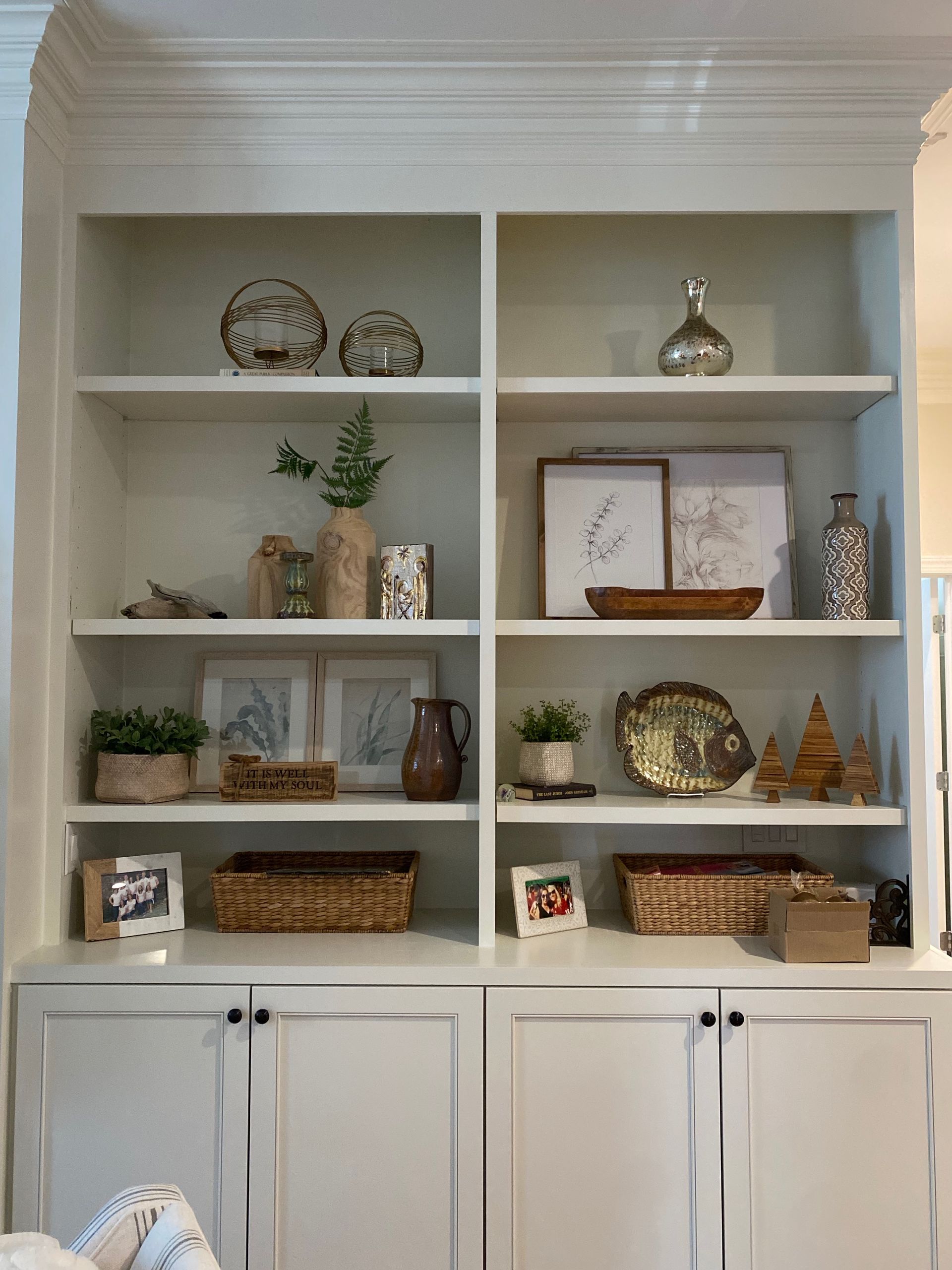 Blank Wall Design - Our Favorite Ways to Transform Your Space