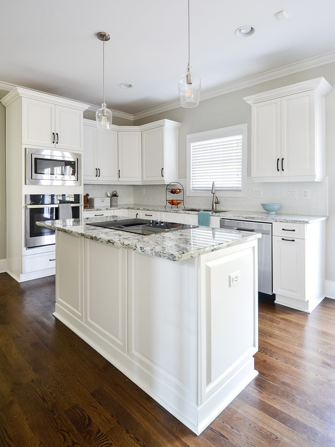 My favorite white paint colors for a classic and timeless kitchen