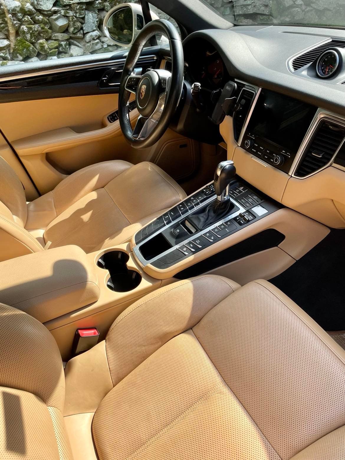 Porsche Cayman Interior