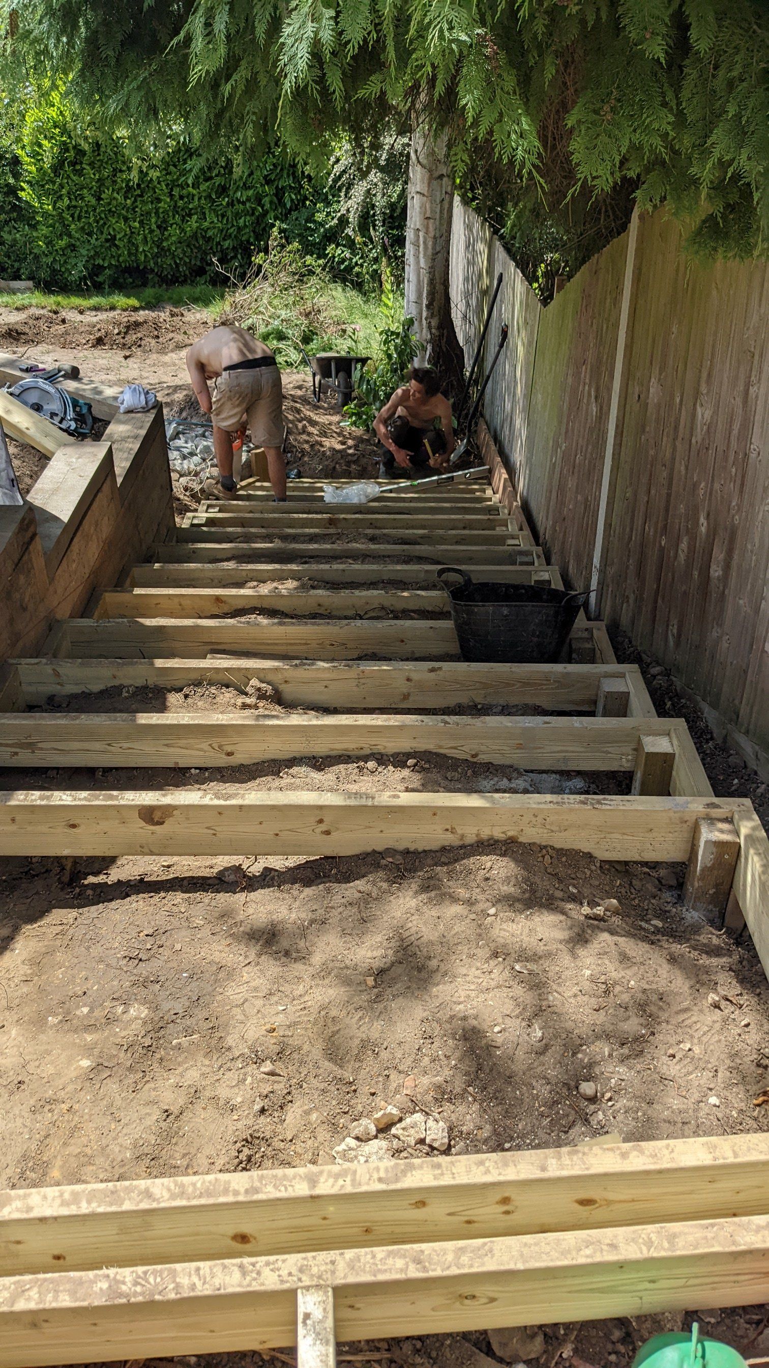 Large decking build in Surrey garden