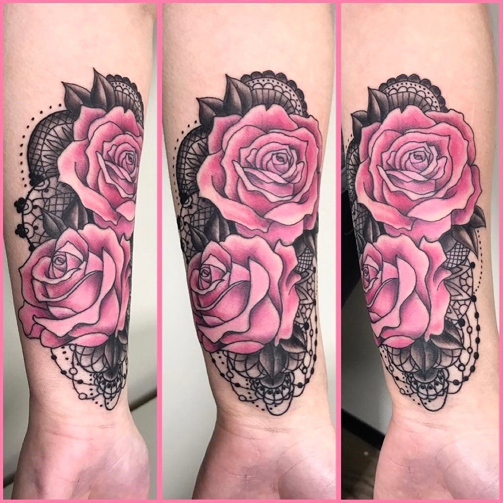 Roses and Lace Tattoo by Jess Alther at Black Gold Tattoo Co in Edmonton Alberta Canada