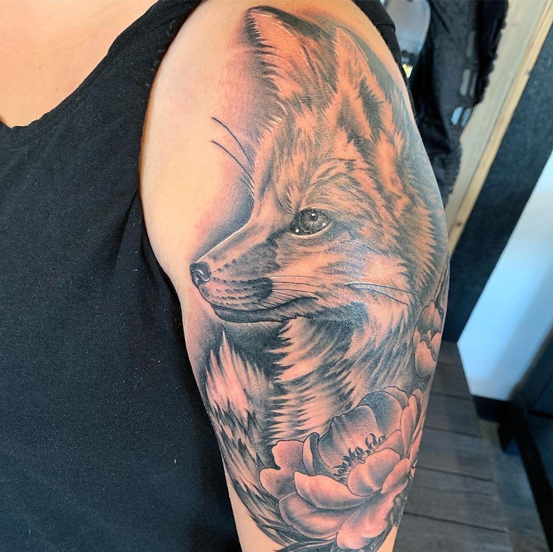 Fox and Floral Tattoo by Dale Moostoos at Crimson Empire Tattoo in Edmonton Alberta Canada