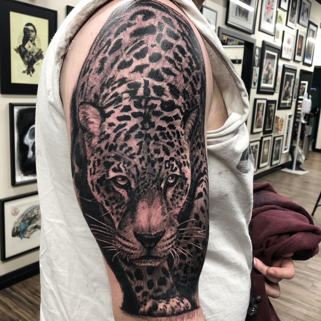 Leopard Tattoo by Steve Hayes at Black Gold Tattoo Co in Edmonton Alberta Canada