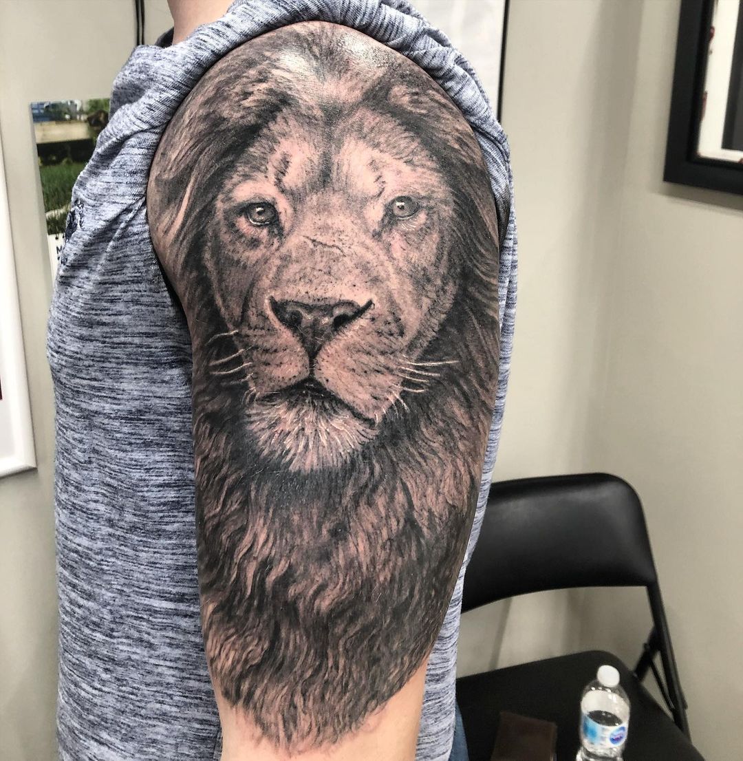 Lion Tattoo by Steve Hayes at Black Gold Tattoo Co in Edmonton Alberta Canada