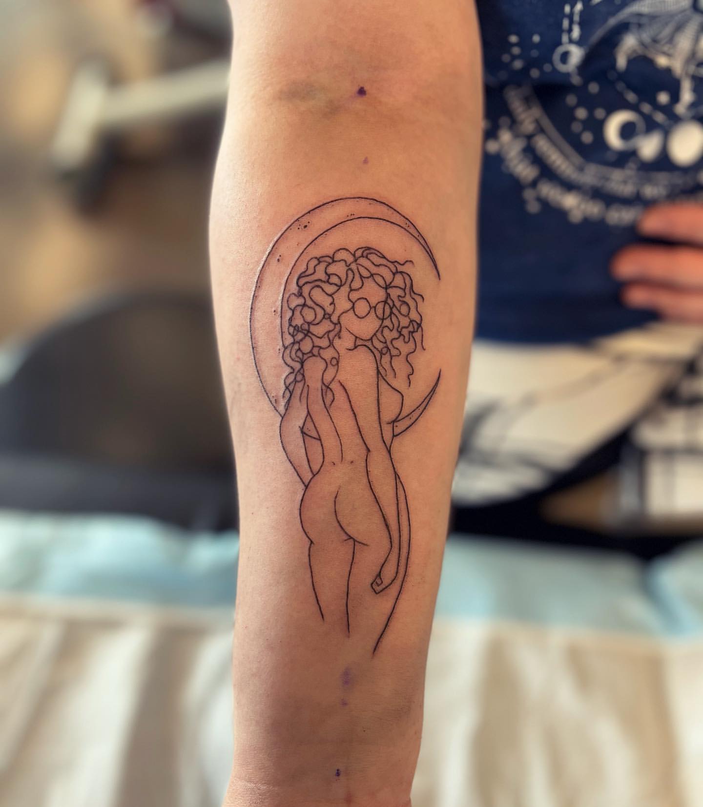 Woman Figure Tattoo by Vinny Nguyen at Crimson Empire Tattoo in Edmonton Alberta Canada