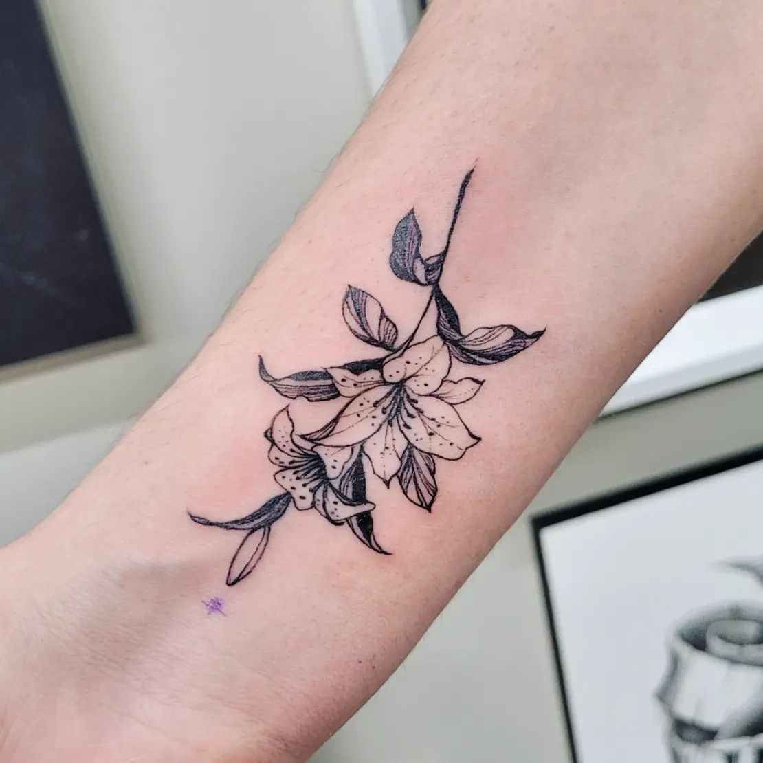 Floral Tattoo by Ian Wang at Black Gold Tattoo Co in Edmonton Alberta Canada