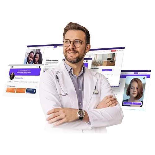 Médico de jaleco branco sorrindo, braços cruzados, com telas de computador exibindo perfis de pacientes.