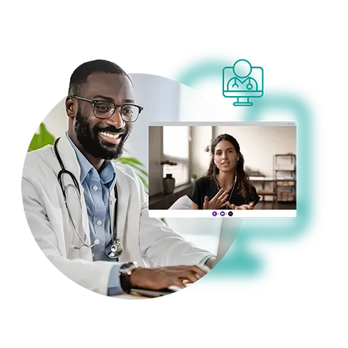 Gestão completa e inteligente para Clínicas e hospitais Médico usando um laptop para uma videochamada com outro médico, sorrindo.