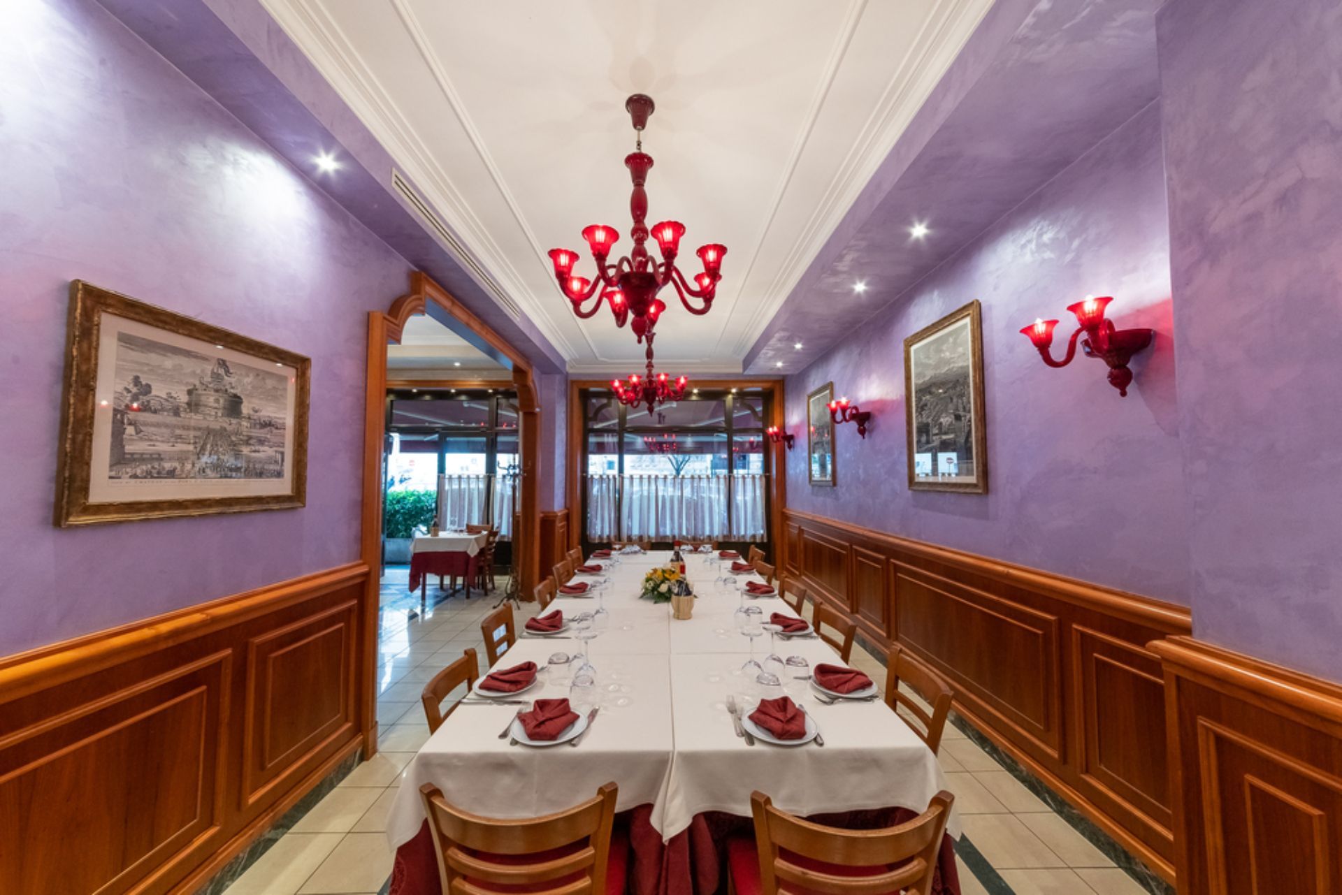restaurant room for events