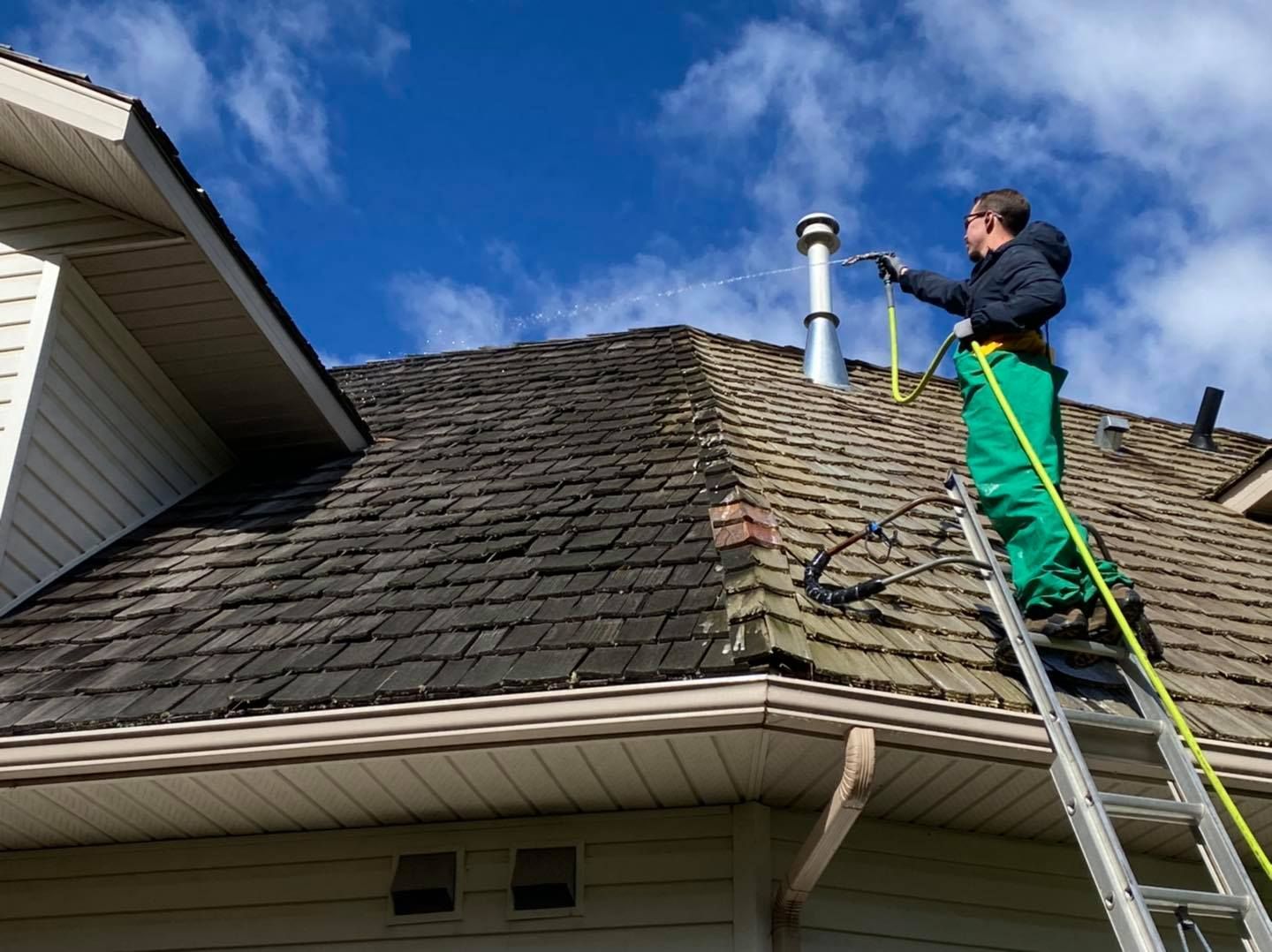 Spotless windows & cleaning serving your home cleaning needs in Alberta