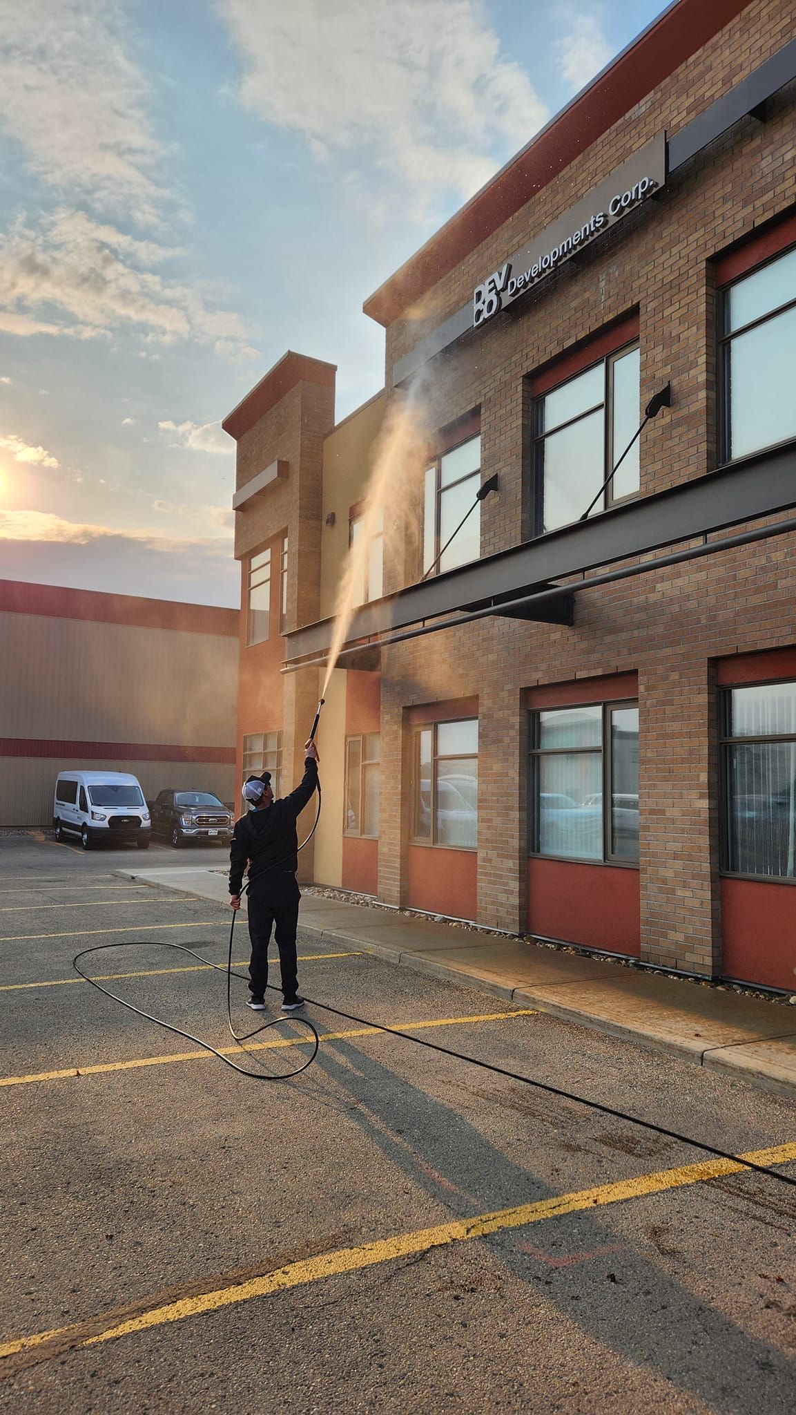 Spotless windows & cleaning serving your home cleaning needs in Alberta