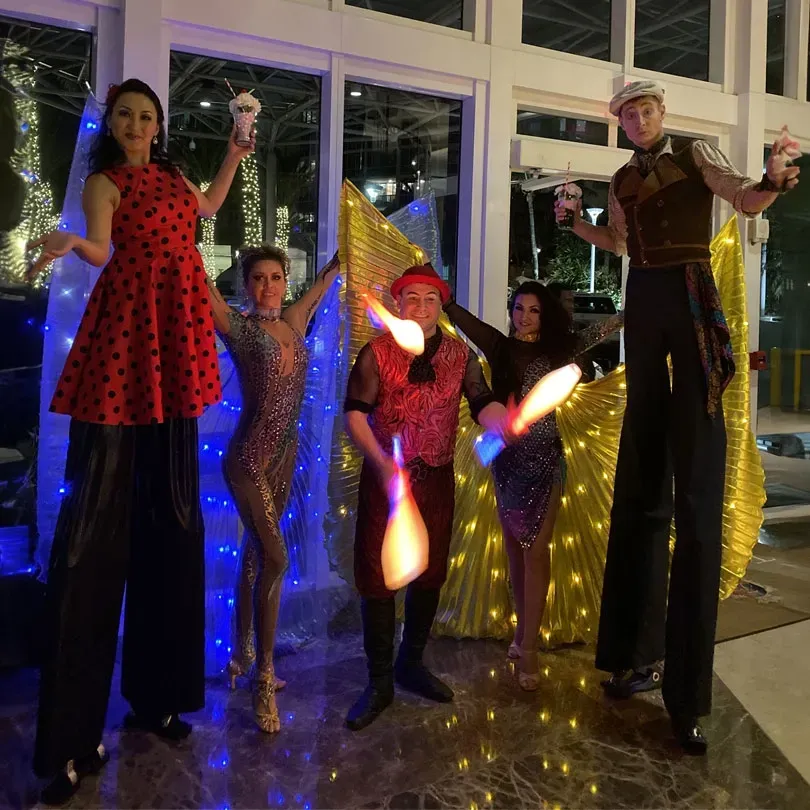 Milanus Circus, Miami, FL, entertaiment for hire.