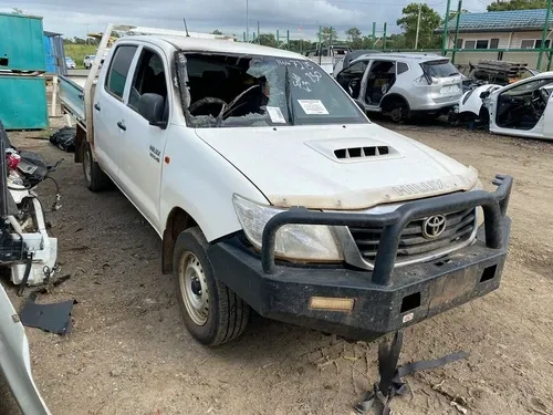 Hilux Dual Cab — Willawong, QLD — National Wreckers