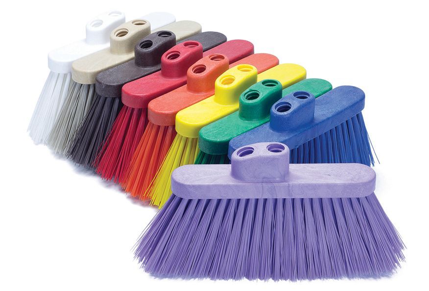 ESCOBAS ANGULARES PBT