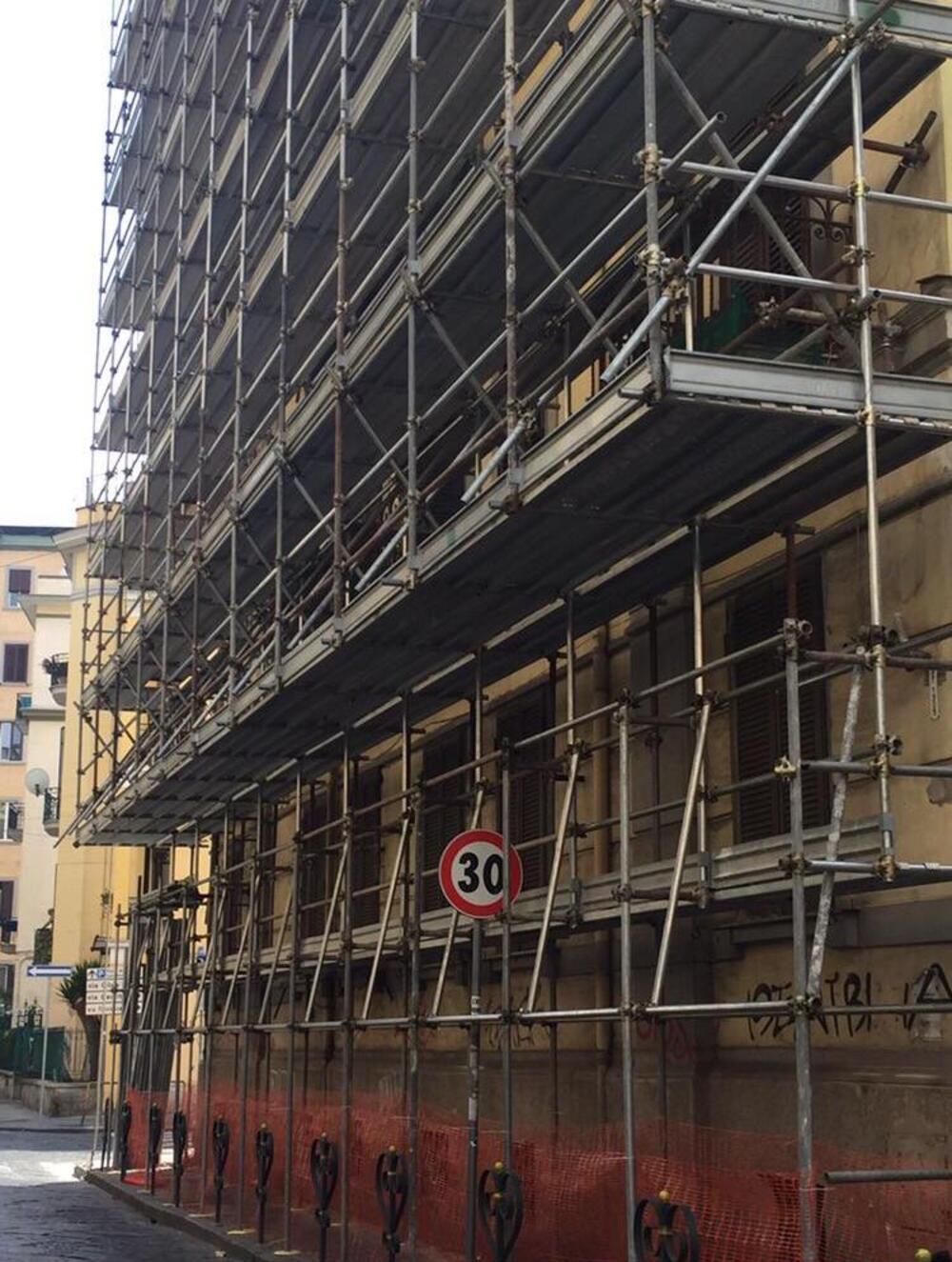 lavori-di-chrimar-a-napoli