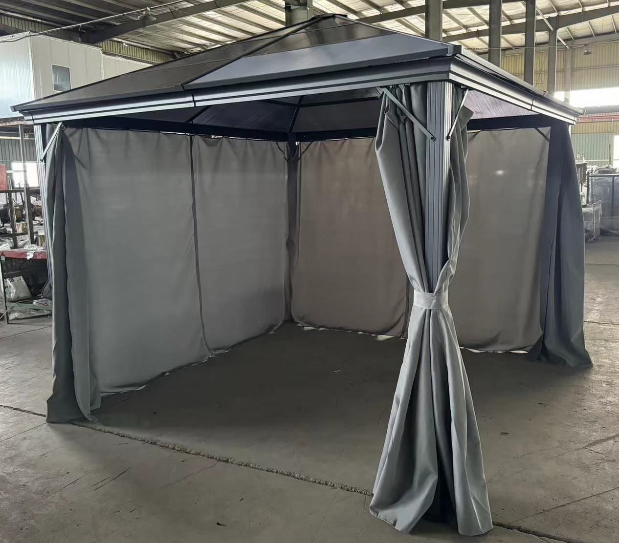 גזיבו בהרכבה עצמית