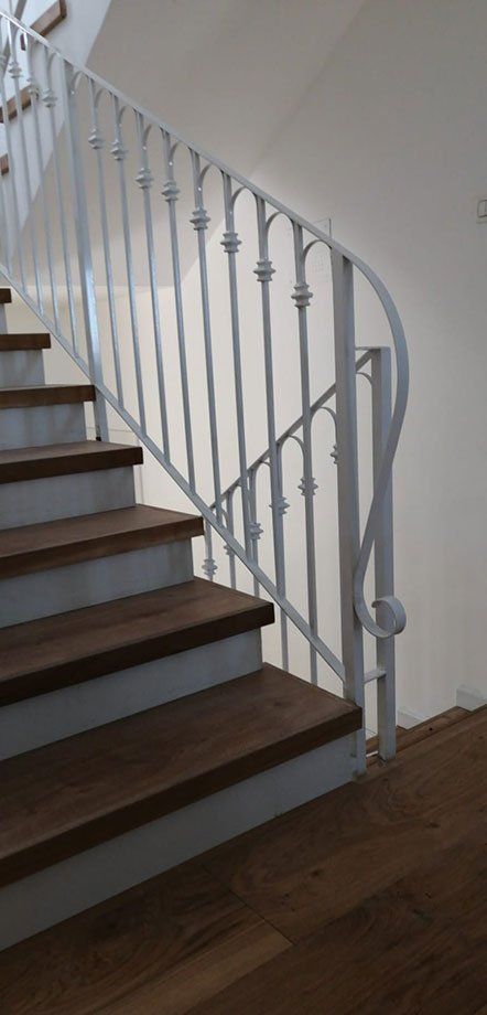 מעקות פנים ירושלים